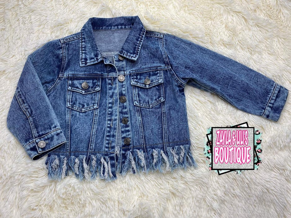 **** FRINGE DENIM JACKET ****